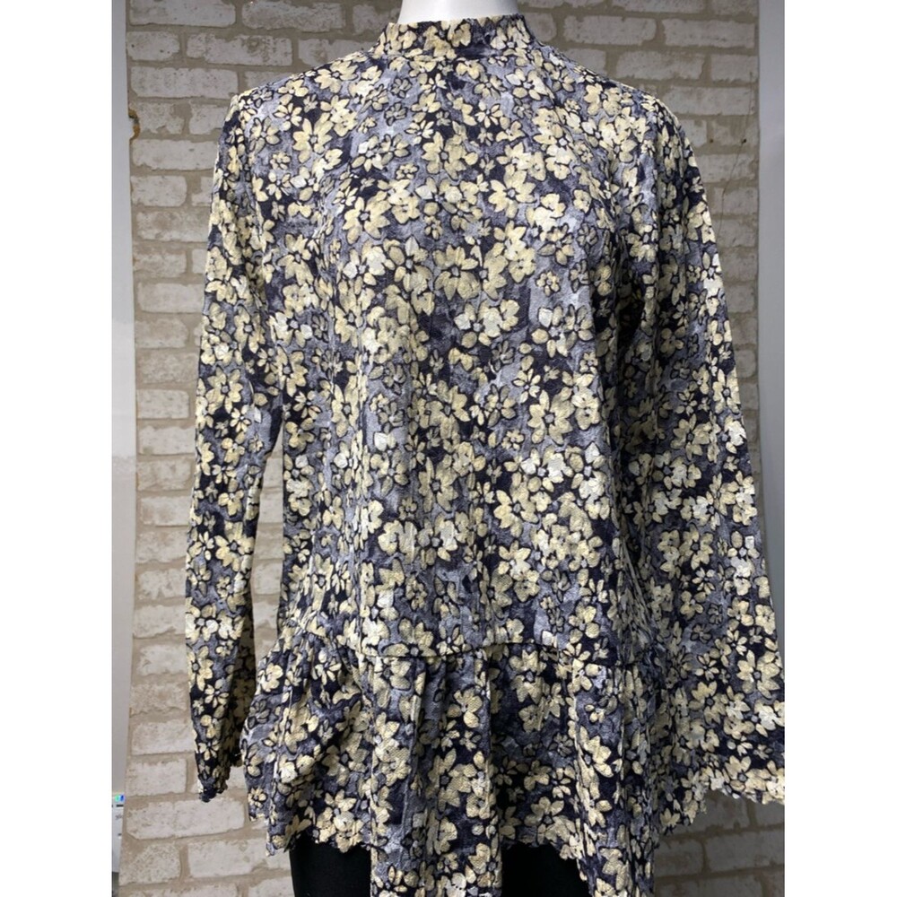 Floral Peplum Long-Sleeve Top in Navy and Cream